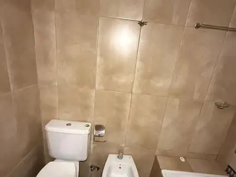 VENTA MONOAMBIENTE CON JARDÍN EN PATERNAL