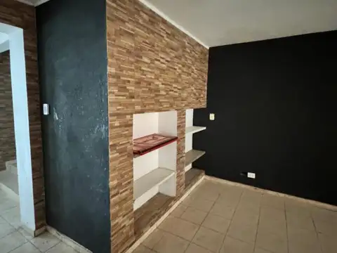 Casa 5 ambientes con 4 baños
