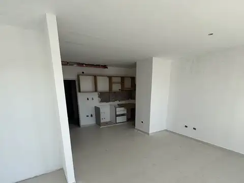 Venta | Monoambiente a estrenar en 3er piso al frente con balcón – Ideal primera vivienda o inversión