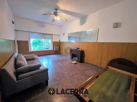 Depto Tipo Casa en Alquiler de 2 dormitorios