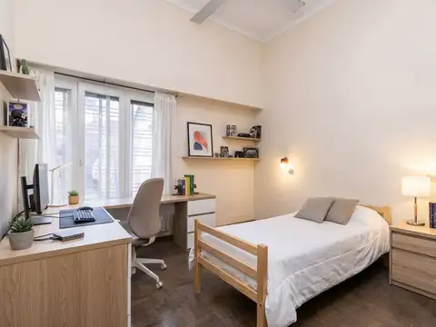 CASA 3AMB APTO CRED JARDIN Y COCHERA LANUS OESTE