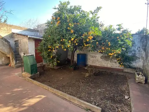 Depto Tipo Casa en Venta en Isidro Casanova, USD 45.000