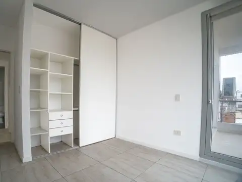 Departamento en Venta con 3 cocheras