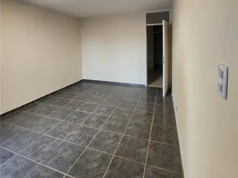 Casa en Alquiler en Rivadavia, $ 850.000