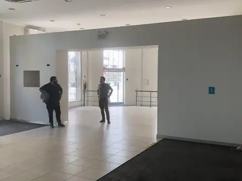 Local en Alquiler A Estrenar