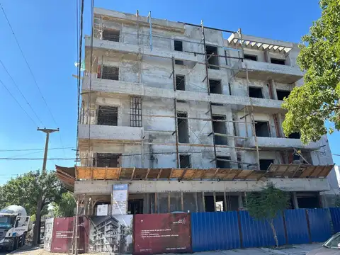 Departamento de 2 Dormitorios Avi Newbery