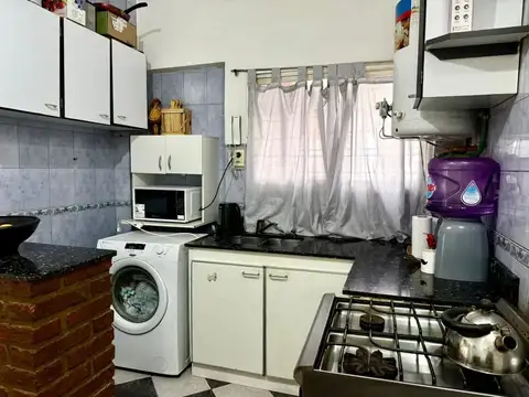Depto Tipo Casa en Venta de 4 ambientes