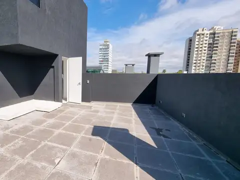 3 AMBIENTES  FRENTE COCHERA CON TZA PROPIA