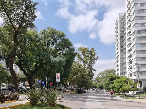 3 AMBIENTES  FRENTE COCHERA CON TZA PROPIA