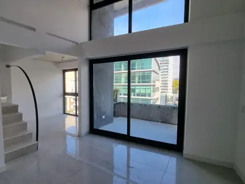 3 AMBIENTES  FRENTE COCHERA CON TZA PROPIA