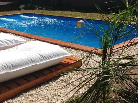 Casa en Venta en Mar de las Pampas, USD 320.000