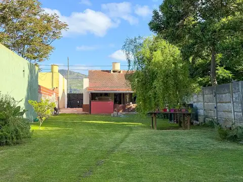 Casa 3 ambientes con 1 baño