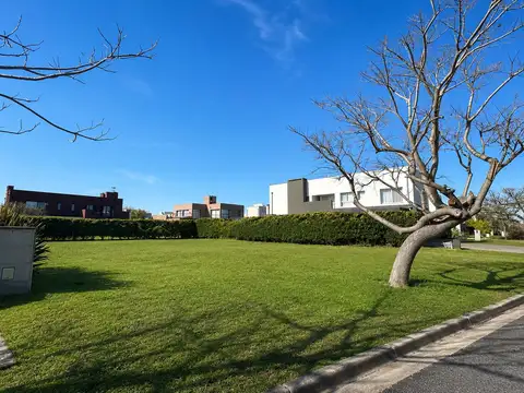 Terreno en Venta en Nuevo Quilmes, USD 390.000