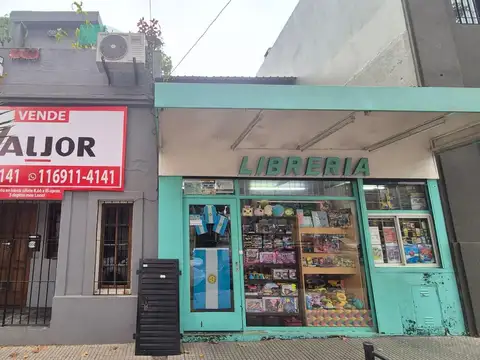 Casa con local y departamentos - Venta en block - Ideal inversor - Oportunidad - Villa Urquiza