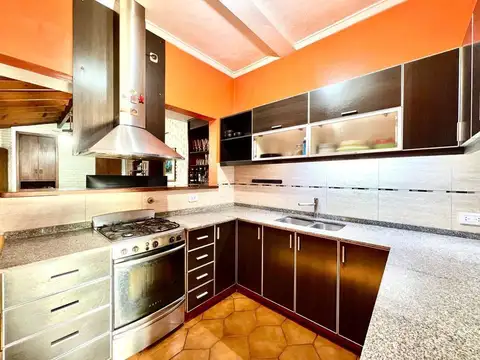 Hipolito Yrigoyen 7400
