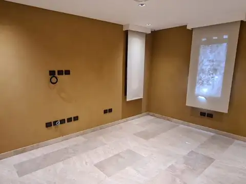Casa en Venta en Ituzaingo, USD 1.600.000