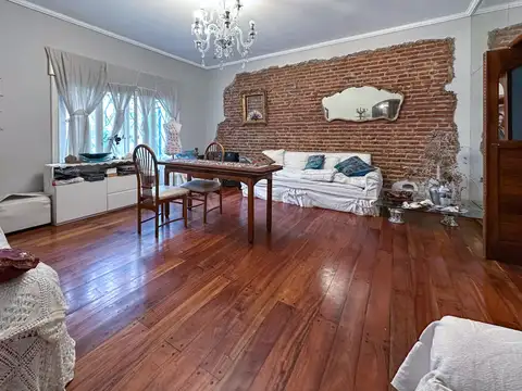 Casa en Venta en Lanús Oeste, USD 170.000