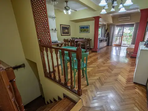 Depto Tipo Casa en Venta de 4 dormitorios