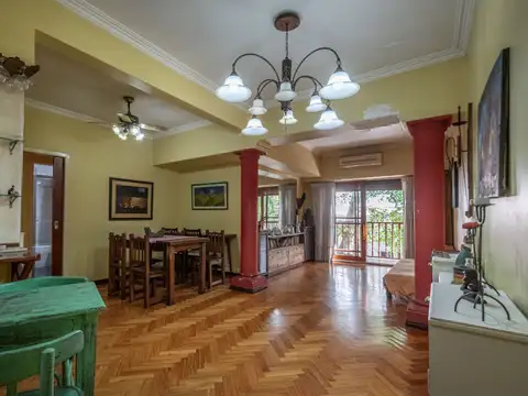 Venta casa PH - Patio - Terraza - Parrilla - 5 amb.-