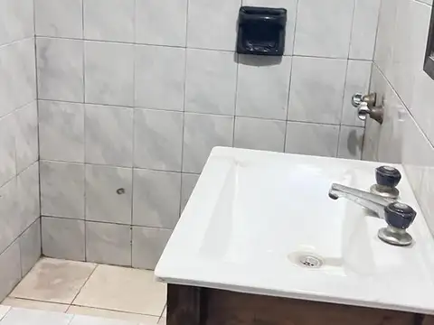 Depto Tipo Casa en Venta con 1 cocheras