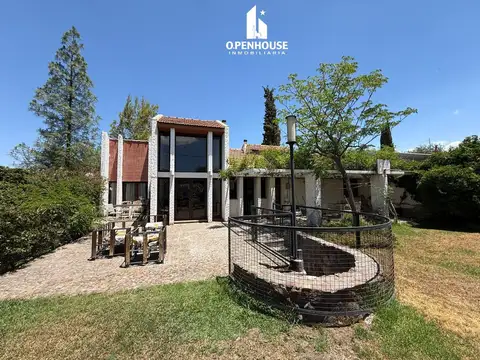 OPENHOUSE inmobiliaria presenta a la venta excelente OPORTUNIDAD en el prestigioso Barrio Dalvian
