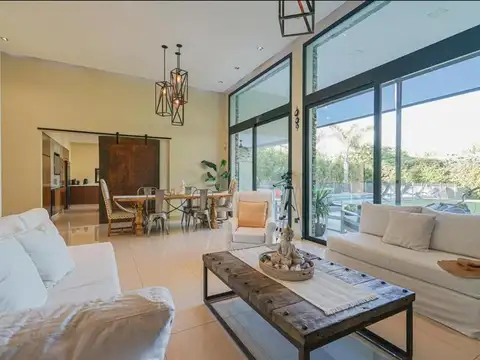 Casa en Venta en El Recodo, USD 320.000