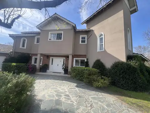 Casa en venta en La Esperanza C. De Campo, Gral Rodriguez, Gba Oeste. Con Doble Lote