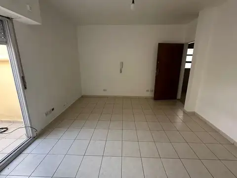 Departamento en Alquiler en Urquiza R, $ 550.000