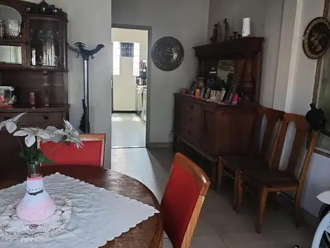 Casa 5 ambientes con 5 baños