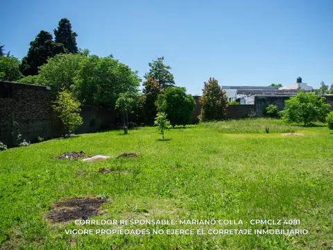 Terreno en Venta 20  mts Fondo