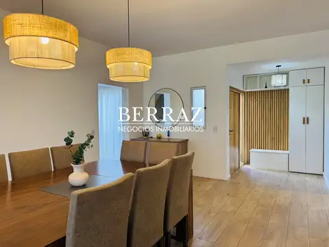 Casa 6 ambientes con 4 baños