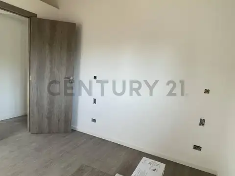 Departamento en Venta con 5 cocheras