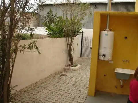 Depto Tipo Casa en Venta de 2 ambientes