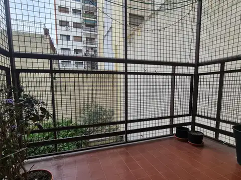 Avenida Rivadavia 2200, Piso 2