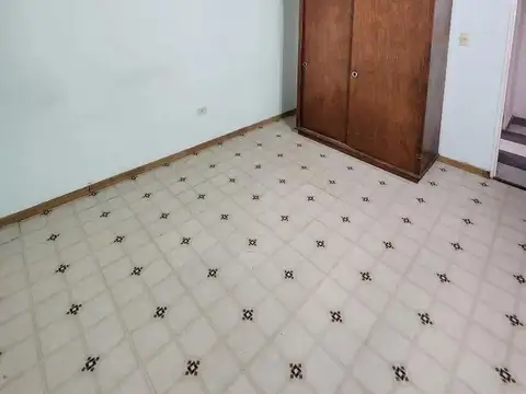 PLANTA ALTA OLMOS AL 400 VILLA DOMINICO