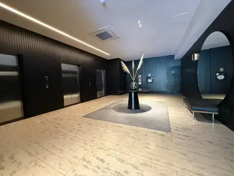 Oficina en Alquiler al Noreste