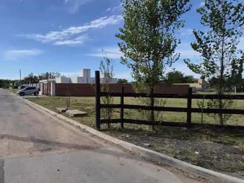 Venta de Lote en Francisco Álvarez, Moreno.