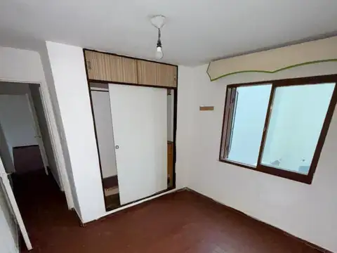 Departamento 5 ambientes con 1 baño