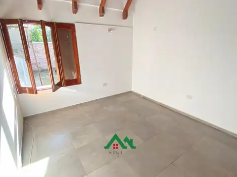 Casa 10 ambientes con 1 baño