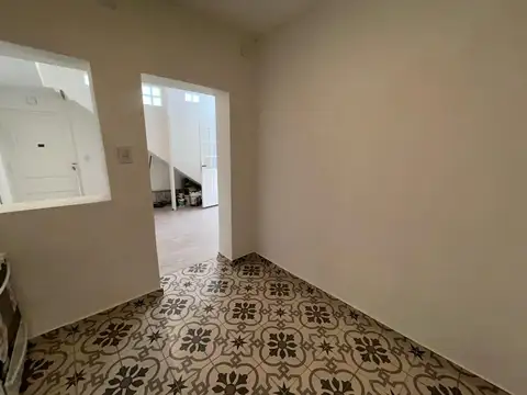 Depto Tipo Casa en Alquiler de 3 ambientes