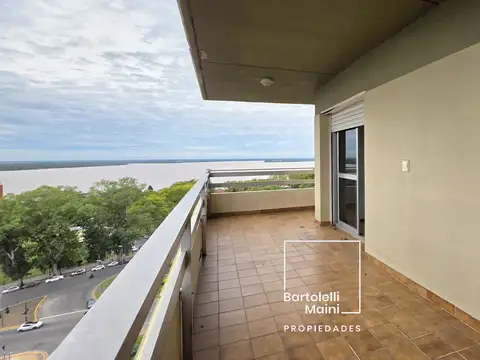 Departamento en Alquiler de 6 ambientes