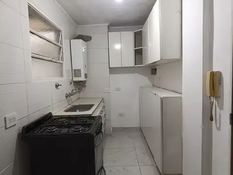 Depto Tipo Casa en Alquiler en Plaza Rocha, $ 700.000