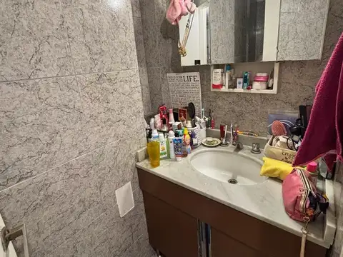 Departamento 4 ambientes con 2 baños