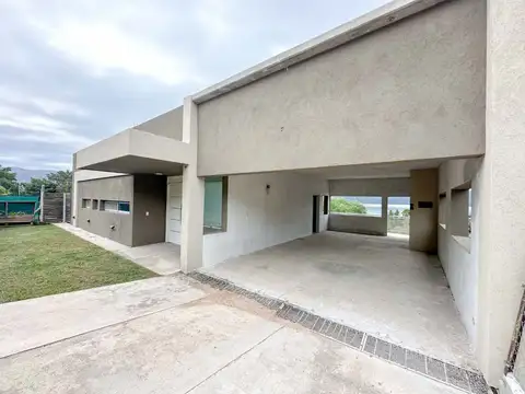 Calle S/N 100