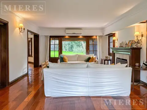 Casa en Venta al Oeste