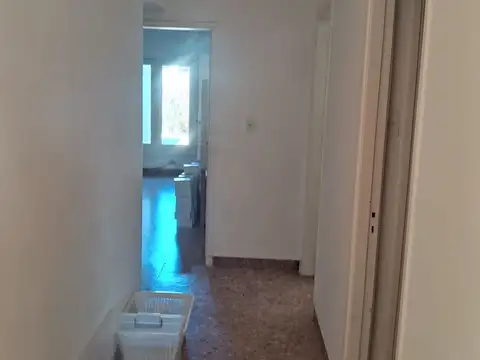 CASA APTO PROFESIONAL / DEPOSITO ALQUILER LOMAS DE SAN ISIDRO
