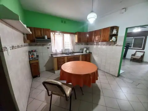 Casa - Venta - Argentina, La Matanza - MIGUELETES 2049