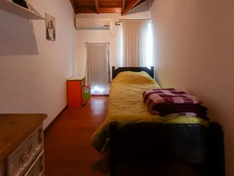 Casa en venta Saavedra parque -pileta - parrilla