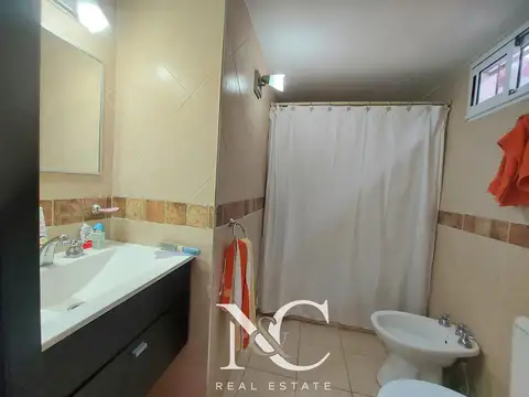 Depto Tipo Casa 4 ambientes con 2 baños