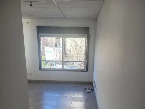 Oficina en Alquiler en Villa Urquiza, $ 700.000